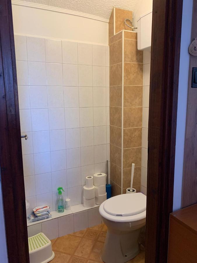 בלטונללה Nagcsalados Rozsa Apartman מראה חיצוני תמונה